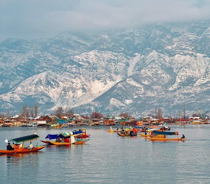 Snow-covered mountains in Kashmir